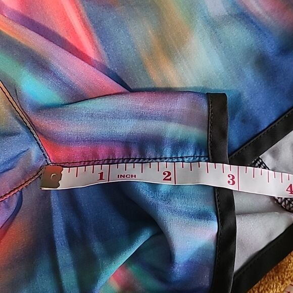 Nike Dri-Fit Running Shorts - Women's XS - Multi coloured/ Rainbow/Watercolor - Picture 8 of 9